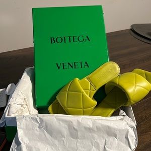 Bottega Veneta Slides